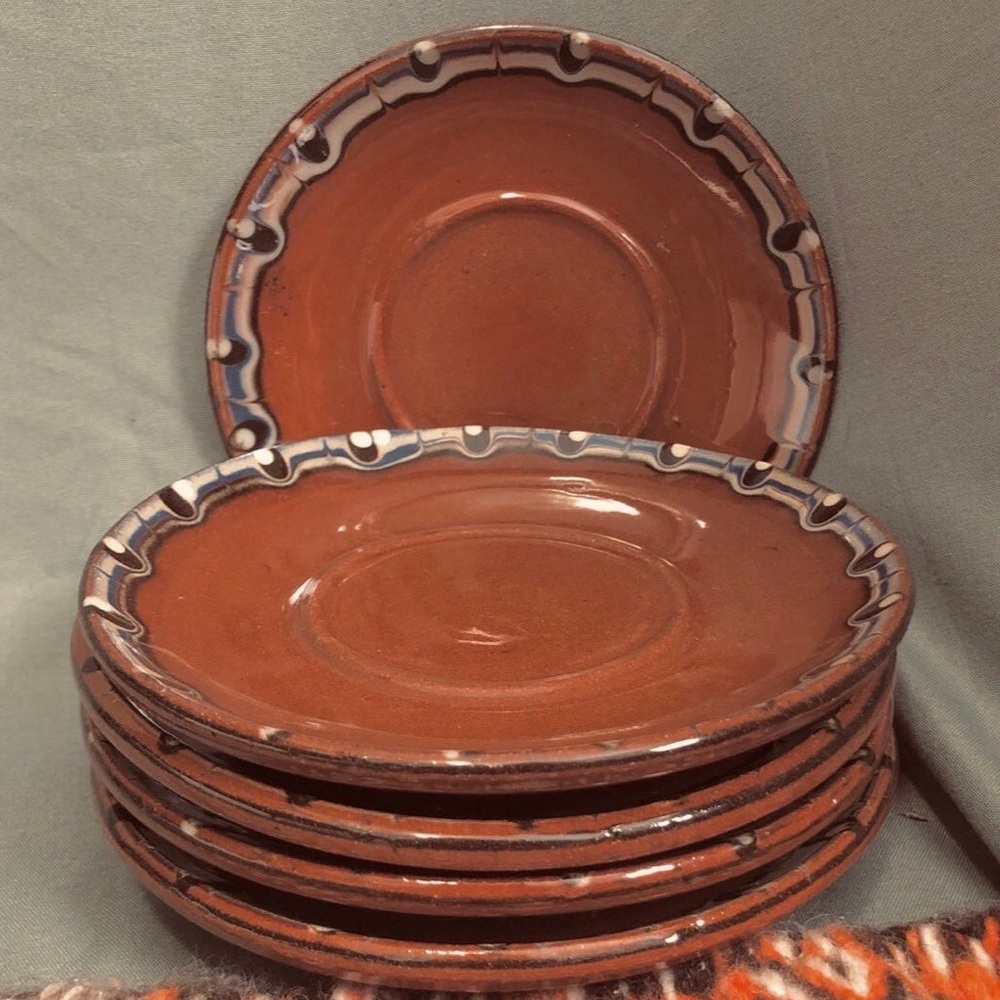 Bulgarian Small Terracotta Pottery Five Piece Plate Set